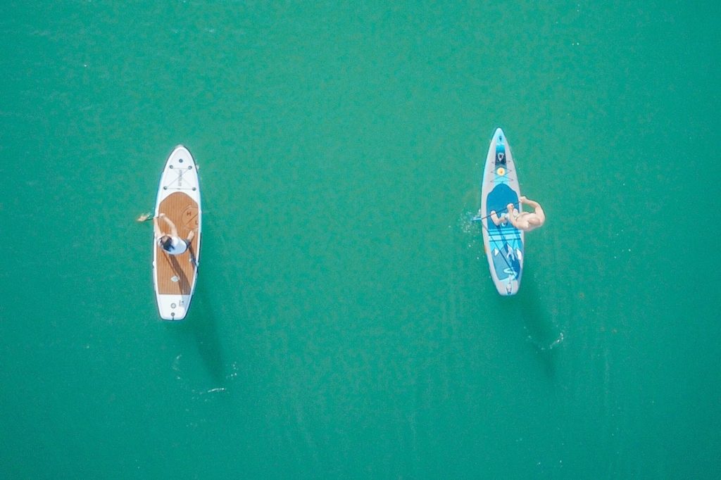 Les meilleurs paddles gonflables et planches à pagaie gonflables