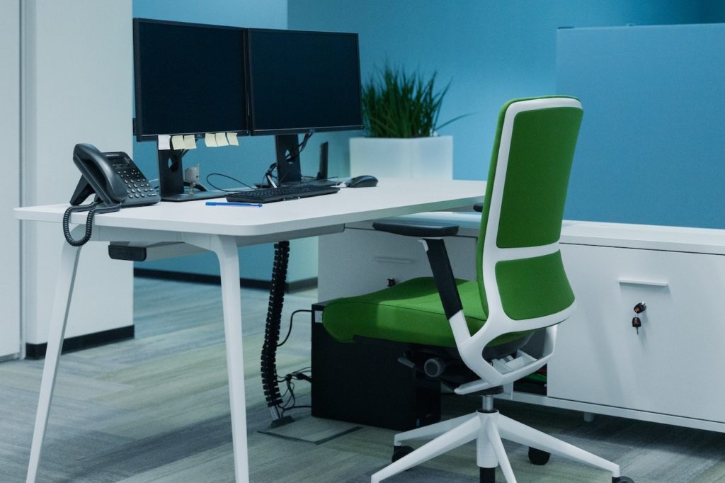 Les meilleures chaises de bureau ergonomiques design et respirantes