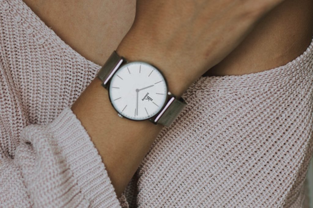 Les meilleures montres femme tendance abordable à offrir