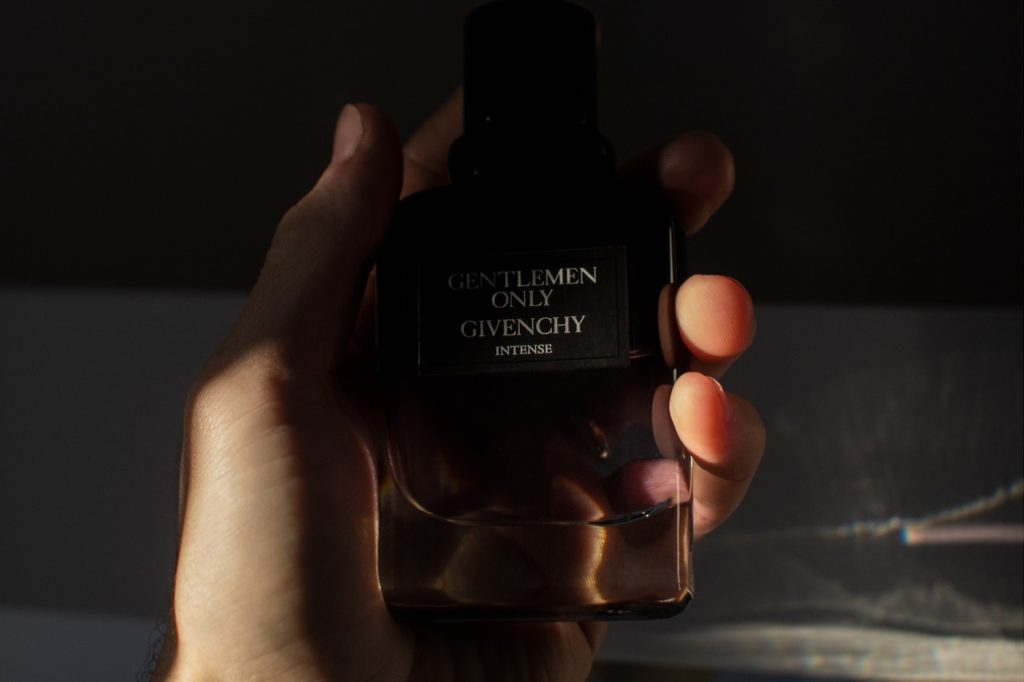 Parfum Homme : les meilleurs parfums pas chers pour Lui, à offrir ou pour se faire plaisir